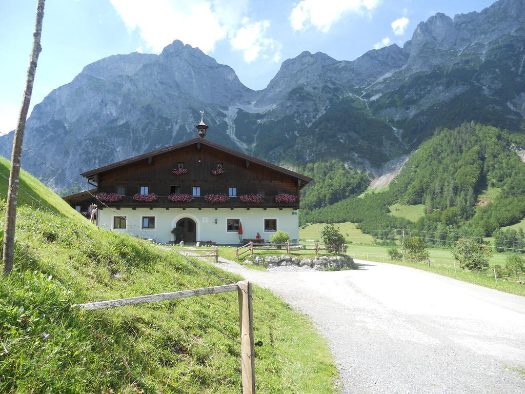 Апартаменты Vorderhof Санкт-Мартин-ам-Тенненгебирге Экстерьер фото